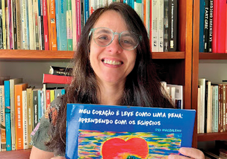 Dri Magdaleno é autora e ilustradora de seu primeiro livro © Divulgação