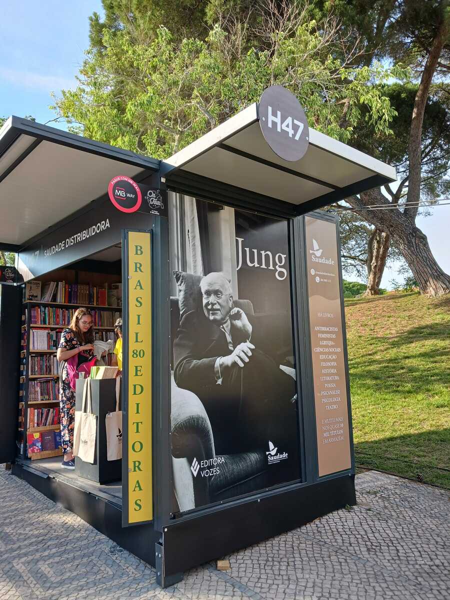 Feira do livro de Lisboa 2023 com livros de 80 editoras do Brasil