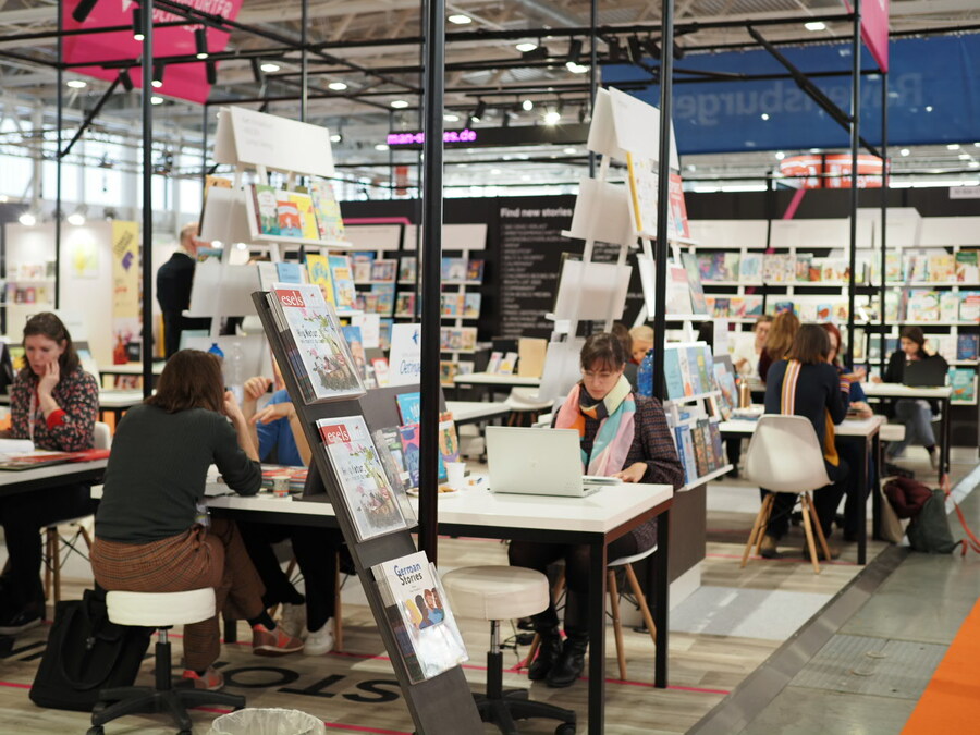 Esta edição marca a inclusão da Feira como Membro Patrono da Associação Internacional de Editores (IPA) | © BCBF Esta edição marca a inclusão da Feira como Membro Patrono da Associação Internacional de Editores (IPA) | © BCBF
