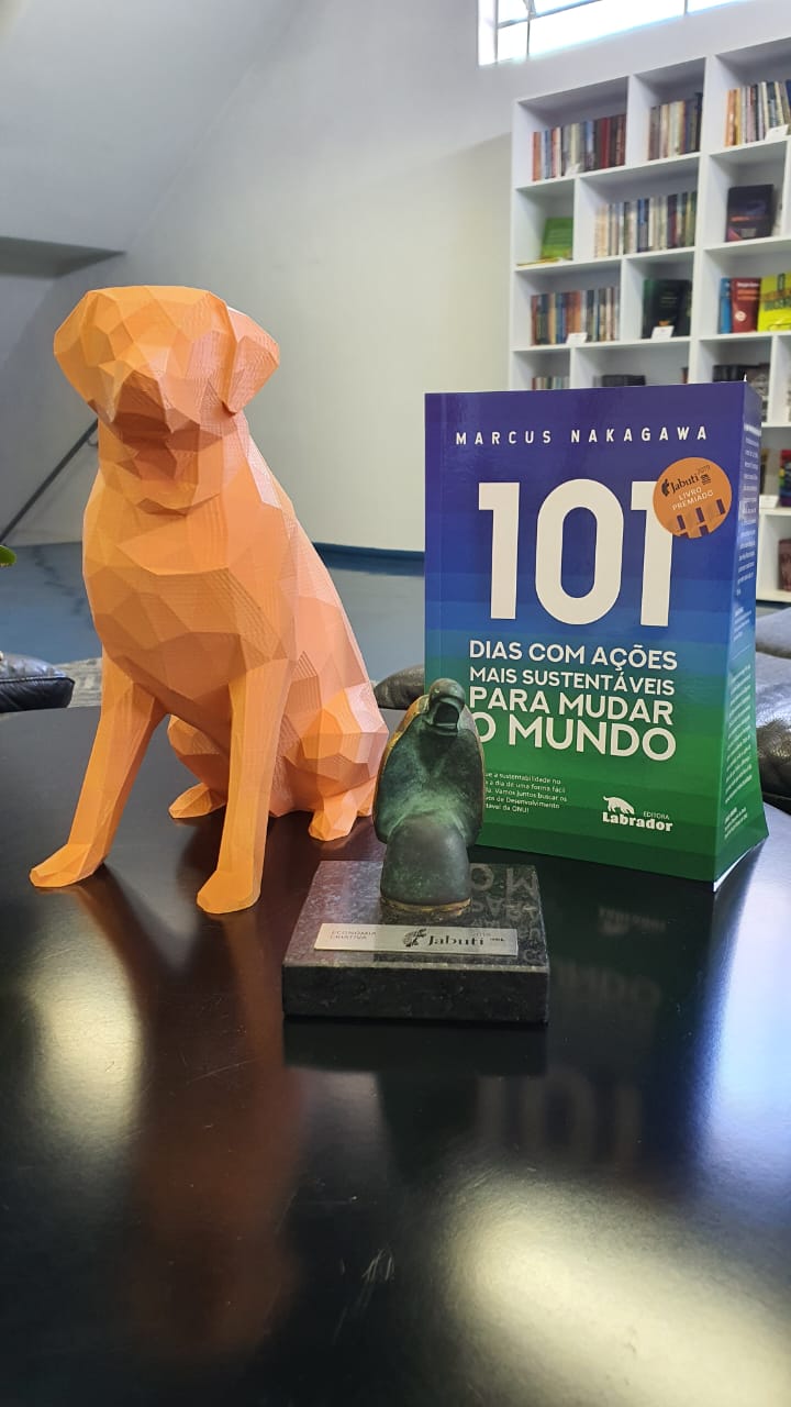 Livro ganhou o Prêmio Jabuti | © Labrador Livro ganhou o Prêmio Jabuti | © Labrador