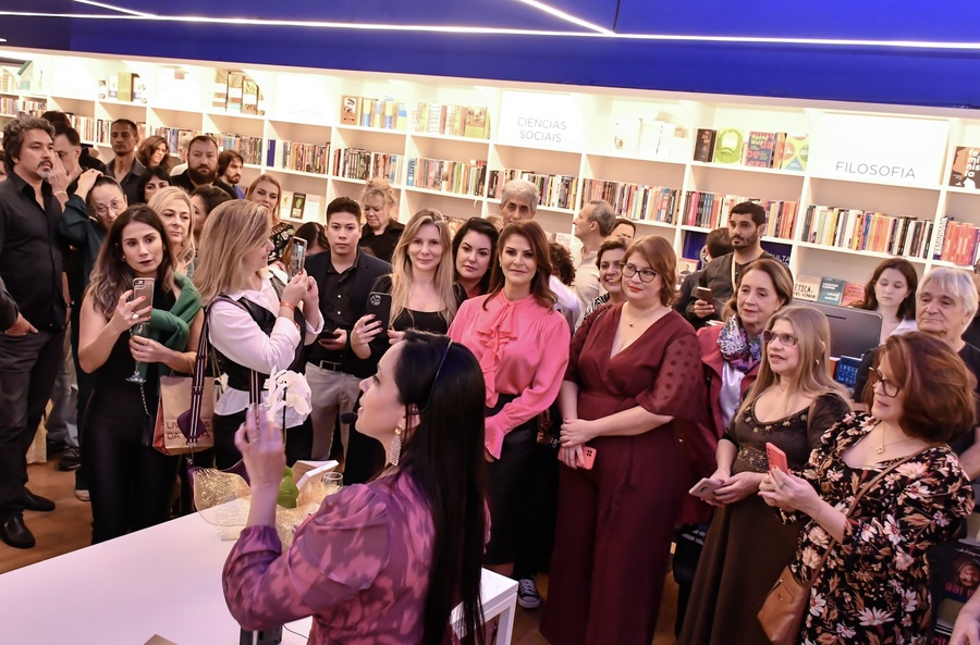 25 escritores finalistas serão divulgados durante a 27ª Bienal Internacional do Livro de São Paulo, que acontece de 6 a 15 de setembro | © Divulgação