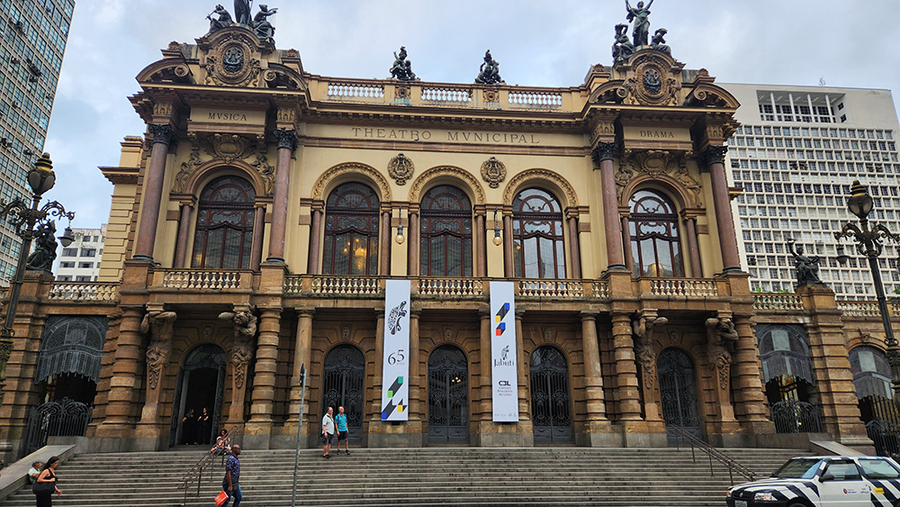 A cerimônia de premiação da última edição do prêmio ocorreu no Theatro Municipal | © CBL A cerimônia de premiação da última edição do prêmio ocorreu no Theatro Municipal | © CBL