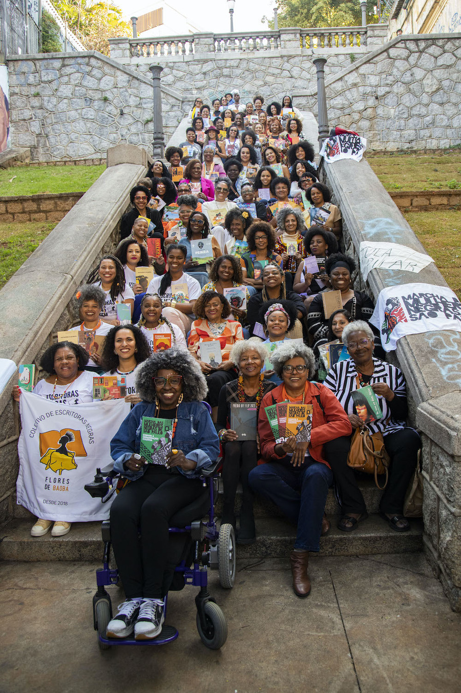 'Escritoras Negras Existem – 2ª edição da Foto Histórica' | © Sheila Signário 'Escritoras Negras Existem – 2ª edição da Foto Histórica' | © Sheila Signário