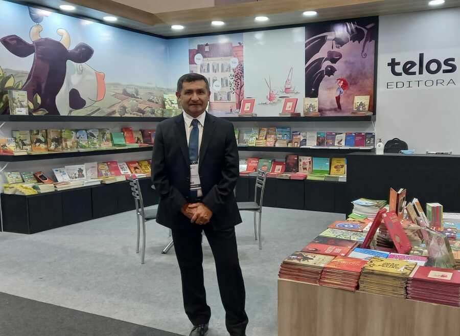 Erivan Gomes, diretor e curador da Telos Editora | © Divulgação