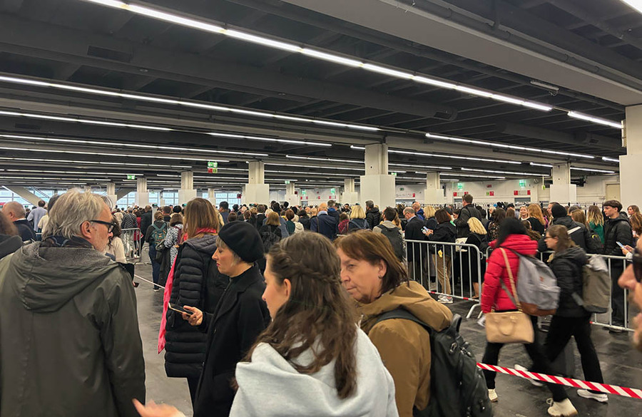 Entrada da Feira no primeiro dia Entrada da Feira no primeiro dia
