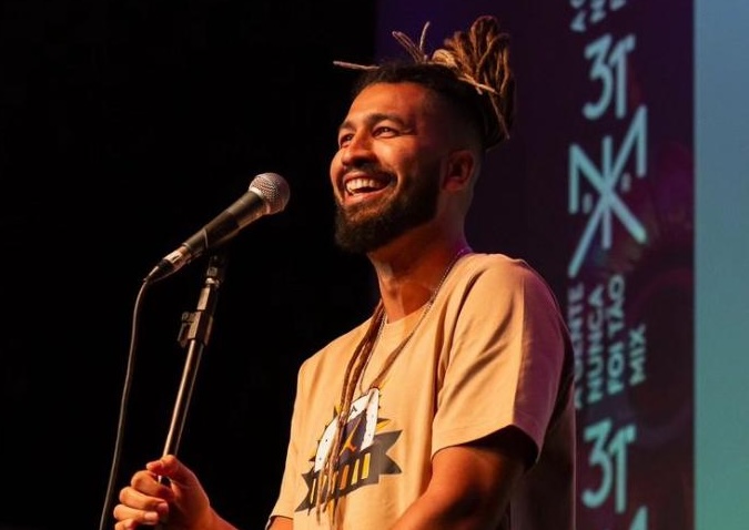 No ano passado, o vencedor do Caio Fernando Abreu de Literatura foi o poeta e slammer Jordan | © Divulgação