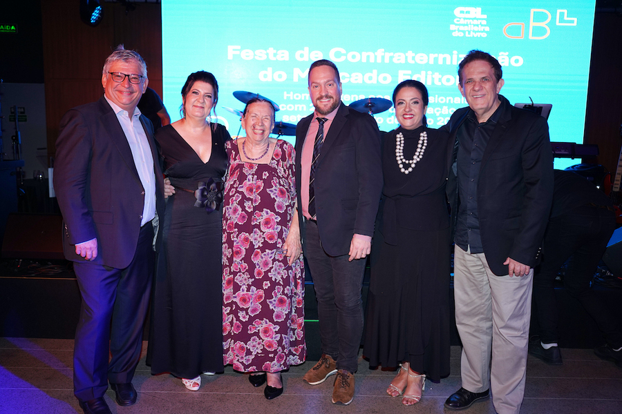 Luciano Monteiro, Sevani Matos, Isis Valéria, Diego Drumond, Fernanda Garcia e Hubert Alquéres Luciano Monteiro, Sevani Matos, Isis Valéria, Diego Drumond, Fernanda Garcia e Hubert Alquéres