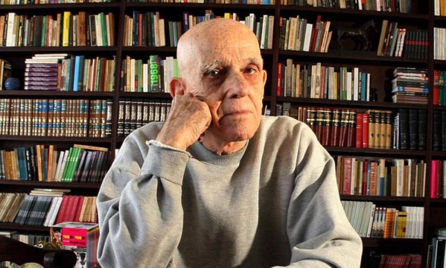 Apanhadão: carta de Rubem Fonseca revela que autor pediu demissão poucos dias após o golpe de 1964
