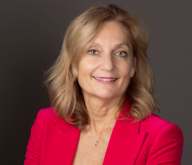 Chantal Restivo-Alessi, líder internacional da HarperCollins, vem ao Brasil em junho | © David Neff Chantal Restivo-Alessi, líder internacional da HarperCollins, vem ao Brasil em junho | © David Neff