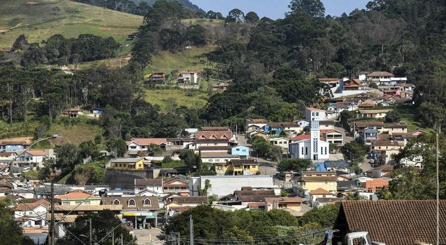 Gonçalves, no sul de Minas Gerais, é cenário de inédita mostra de literatura e arte que homenageia o escritor Valter Hugo Mãe | © Gil Rocha