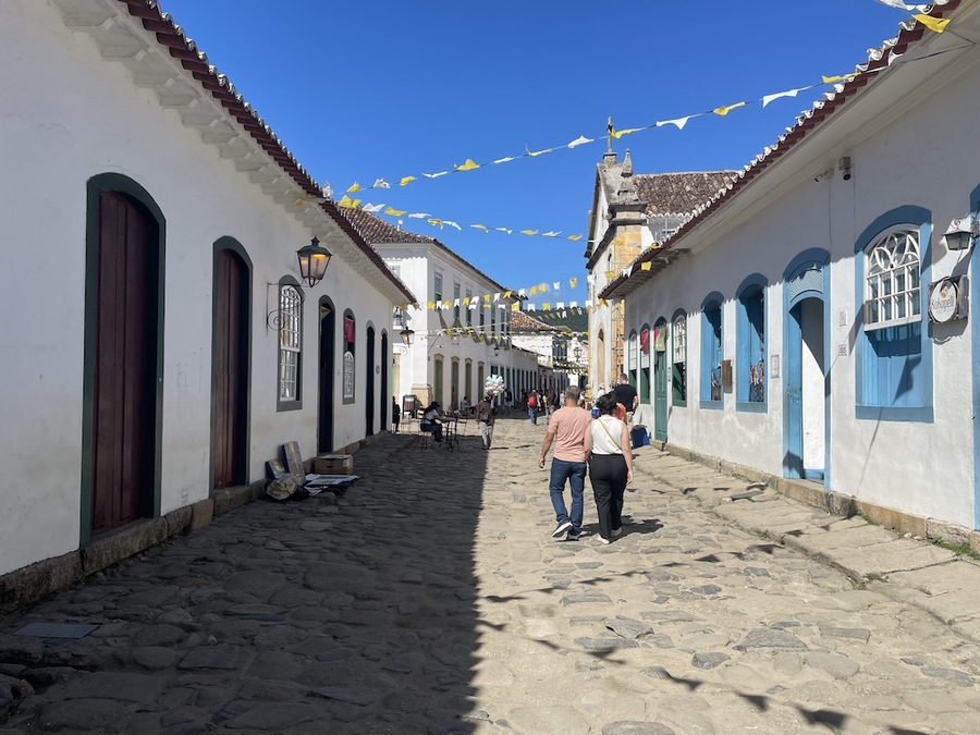 Paraty em julho: sol durante o dia, friozinho à noite | © Guilherme Sobota / PublishNews