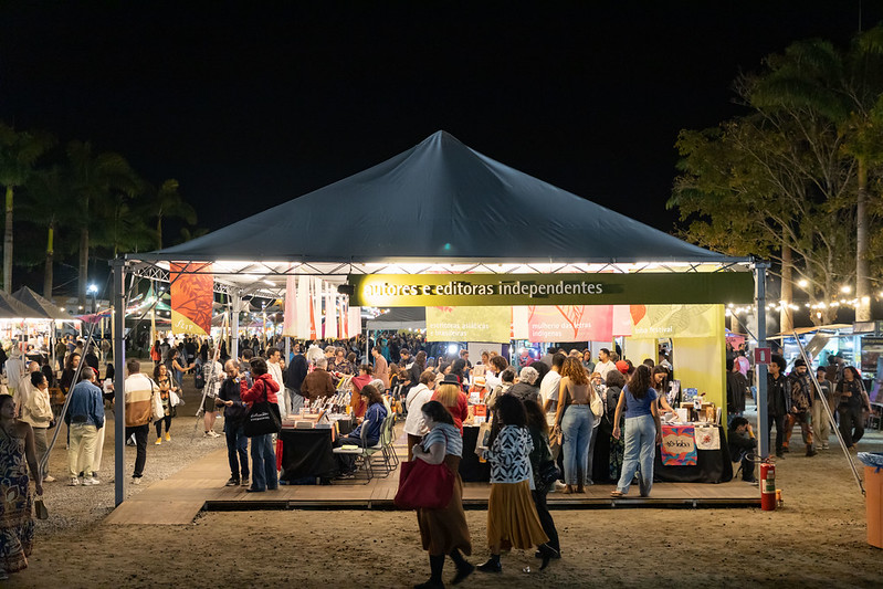 Nova organização do espaço do Areal foi um dos destaques da Flip deste ano | © Sara de Santis / Flip Nova organização do espaço do Areal foi um dos destaques da Flip deste ano | © Sara de Santis / Flip