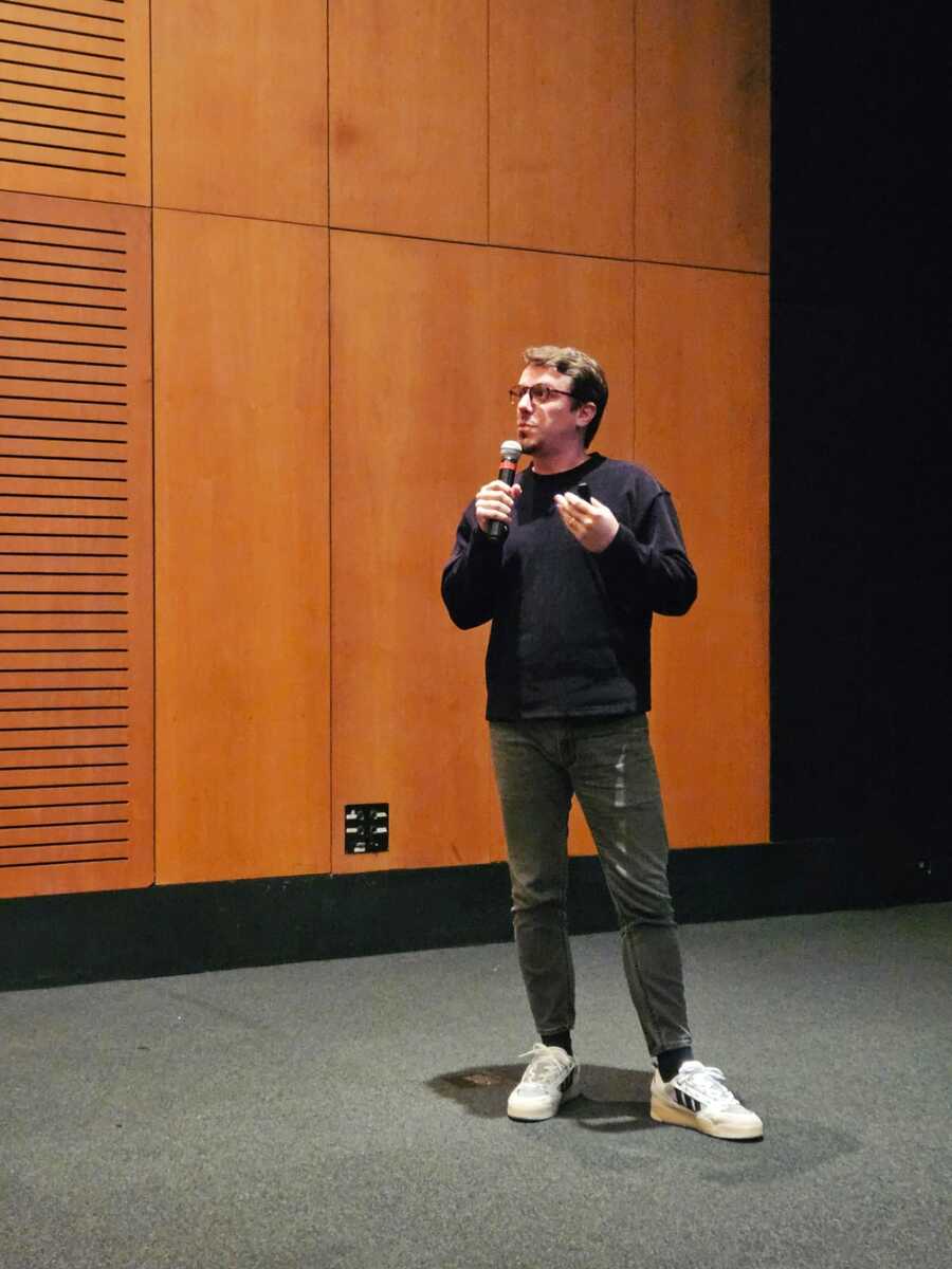 André Palme © Monica Ramalho, do celular André Palme © Monica Ramalho, do celular