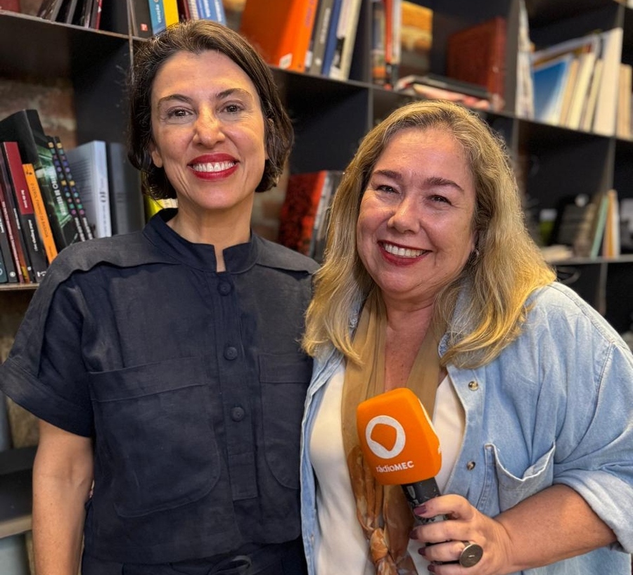 Giovana Madalosso posa com Katy Navarro © João Rodrigo Costa