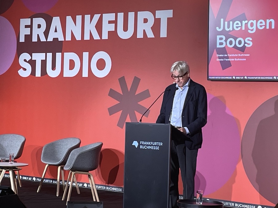 Juergen Boos, diretor da Feira do Livro de Frankfurt, na coletiva de imprensa desta terça (14) | © Guilherme Sobota / PublishNews