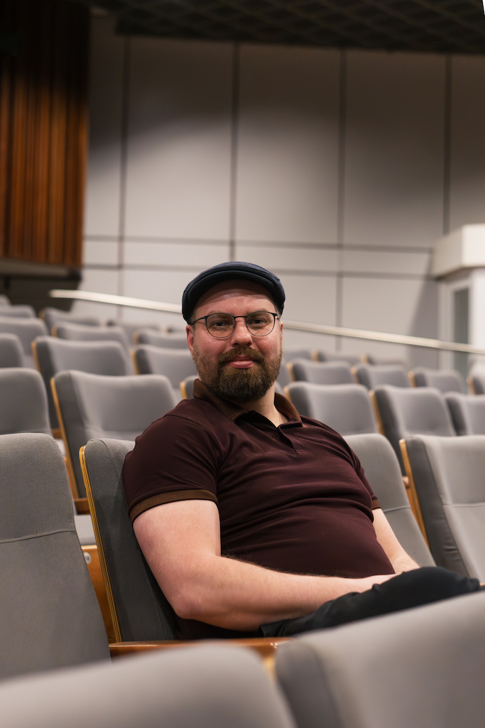 Augusto Paim, referência no jornalismo em quadrinhos no Brasil | © Vitória Proença