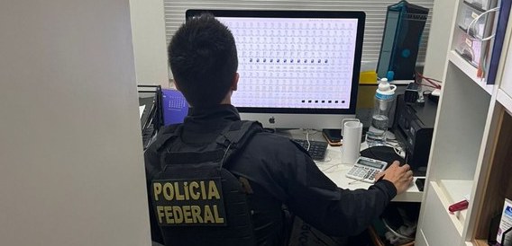 Operação Legere, da PF, busca desmantelar esquema de superfaturamento na compra de livros | © Polícia Federal