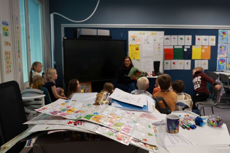Aula de estímulo à criatividade na Finlândia; comitiva brasileira foi buscar inspirações nos países europeus | © FTD Aula de estímulo à criatividade na Finlândia; comitiva brasileira foi buscar inspirações nos países europeus | © FTD