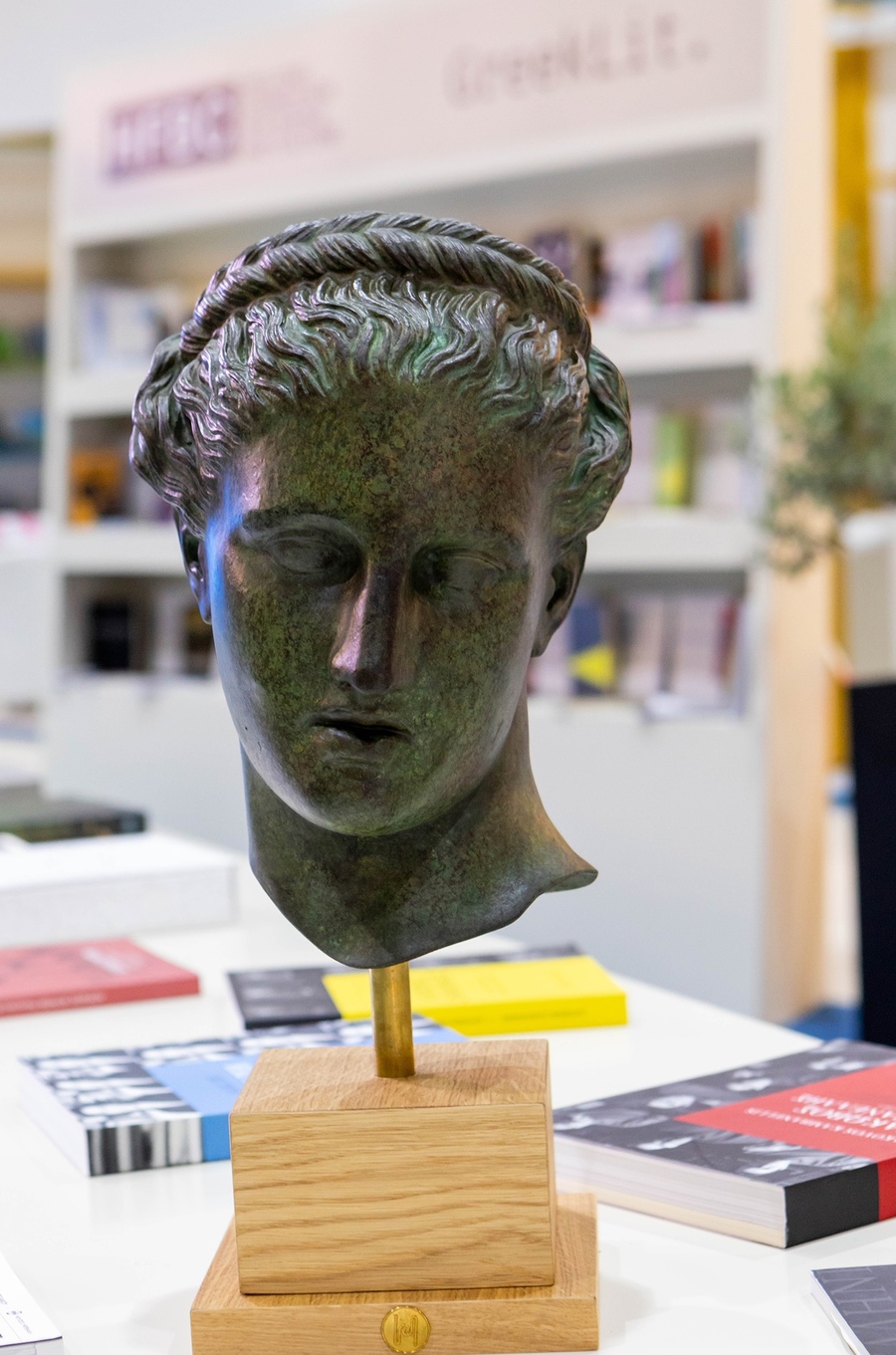 Detalhe no estande da Grécia em Sharjah © Sissy Morfi Detalhe no estande da Grécia em Sharjah © Sissy Morfi