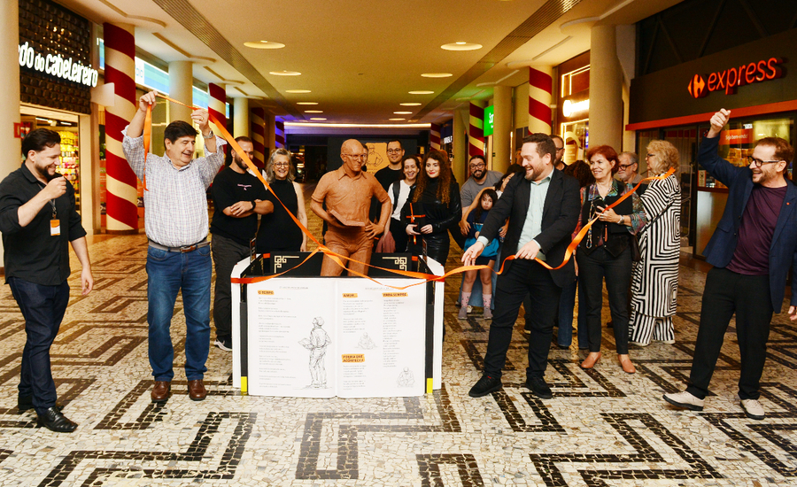 Abertura da mostra Drummond em Cena © Elis Borges Abertura da mostra Drummond em Cena © Elis Borges