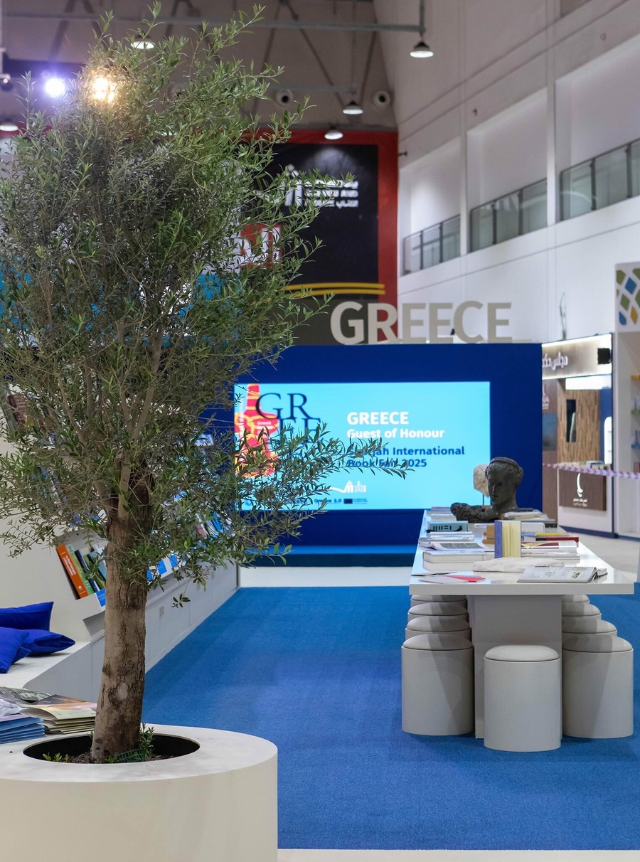 Estande da Grécia em Sharjah © Sissy Morfi Estande da Grécia em Sharjah © Sissy Morfi