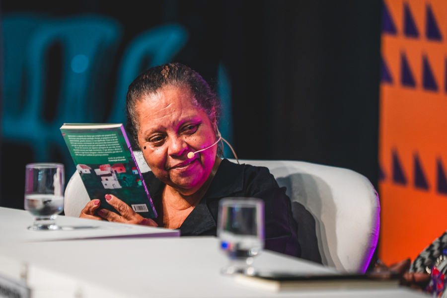 Dona Rosinha na Flitabira &copy; Bleia