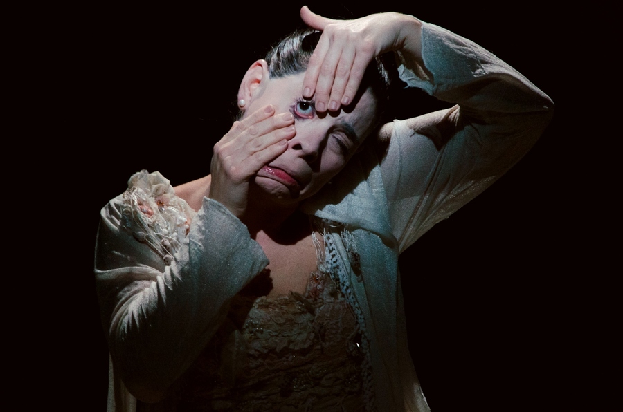 Fani Feldman em cena | &copy; Yukio Yamashita