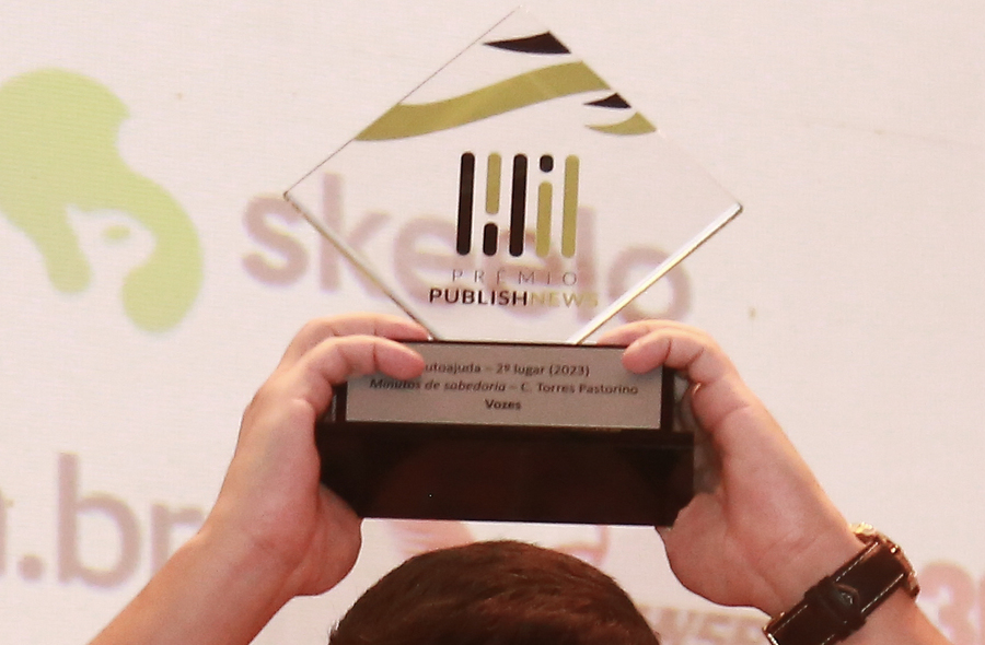 Prêmio PublishNews: indique colegas e amigos a participarem! | &copy; PublishNews