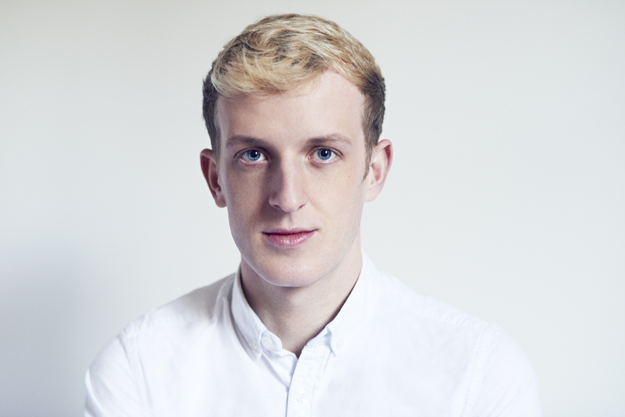 Escritor francês Édouard Louis | &copy; Arnauld Derue / Editora Todavia