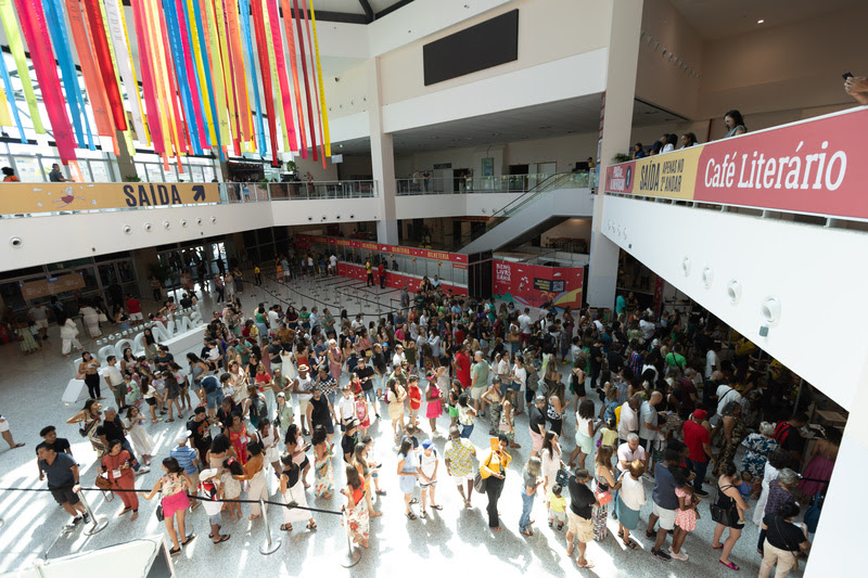 Evento baiano vem se consolidando como um dos principais do Brasil | © Bienal do Livro Bahia Evento baiano vem se consolidando como um dos principais do Brasil | © Bienal do Livro Bahia