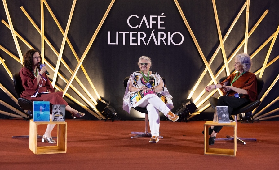 Joselia Aguiar, Paloma Amado e Pilar Del Río em uma das mesas mais esperadas da edição &copy; FilmArt