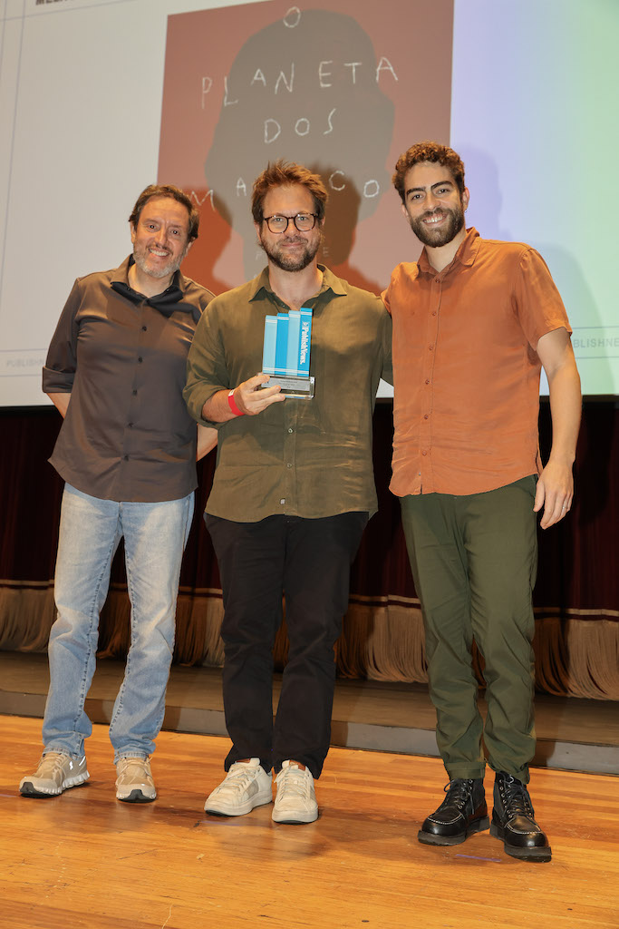 Marcelo Gioia (Bookwire), Adriano Fromer (Aleph) e Ramiro Macedo (Bookwire) | &copy; Francio de Holanda / PublishNews
