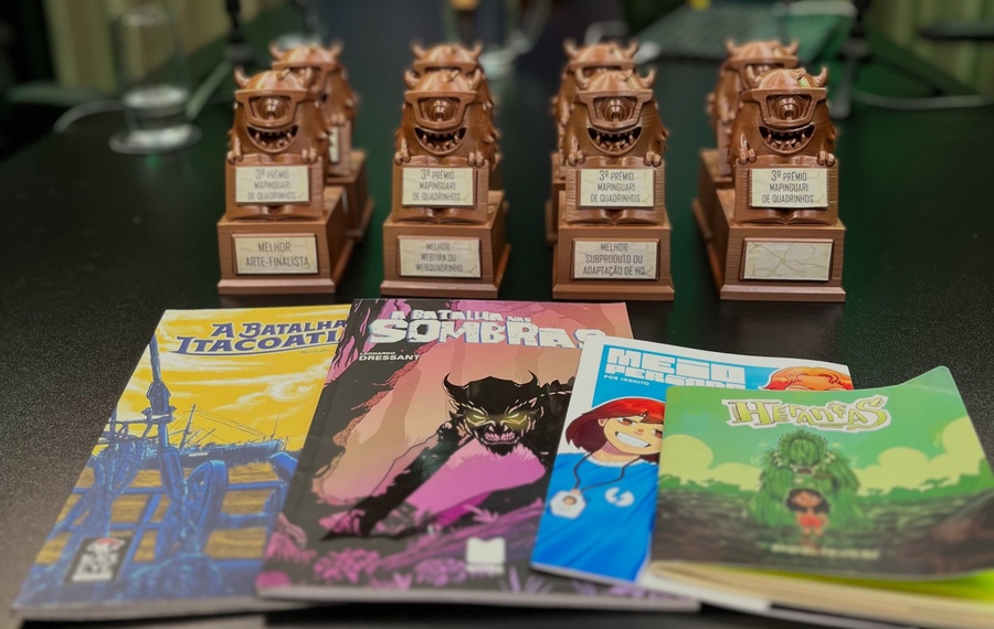 Trof&eacute;us do Pr&ecirc;mio Mapinguari de Quadrinhos | &copy; Divulga&ccedil;&atilde;o