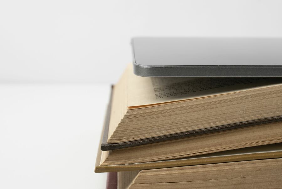 Livro 'The knot' criou sistema de conteúdo em camadas | &copy; Magnific