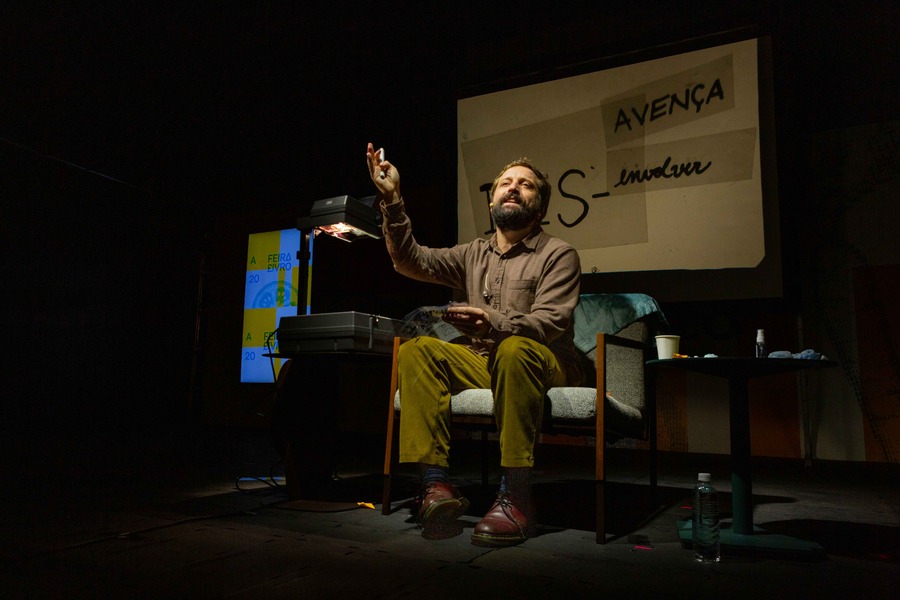 Gregorio Duvivier apresenta versão curta de show sobre língua portuguesa | &copy; Matias Maxx / A Feira do Livro