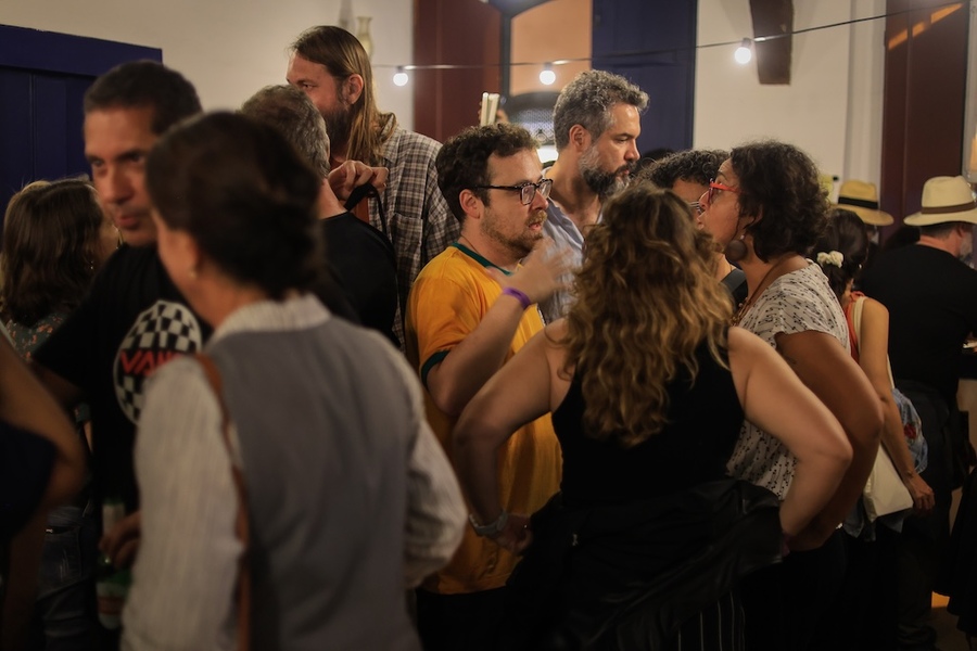 Conversa boa! | &copy; Francio de Holanda / PublishNews
