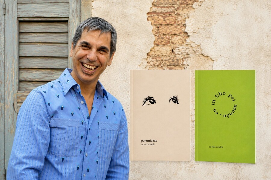 Zé Luiz Rinaldo e livros © Divulgação Zé Luiz Rinaldo e livros © Divulgação