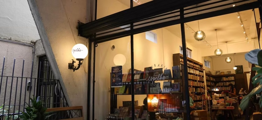 Livraria Espelho | &copy; Divulgação