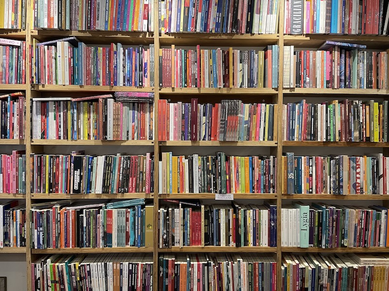 Varejo de livros tem bom desempenho no acumulado do ano | © Guilherme Sobota/PublishNews Varejo de livros tem bom desempenho no acumulado do ano | © Guilherme Sobota/PublishNews