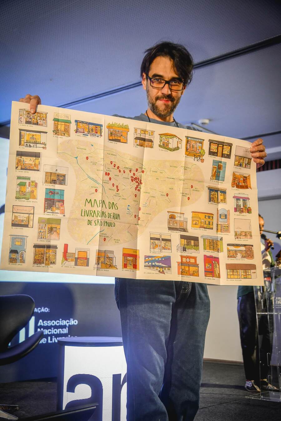40 mil exemplares do Mapa foram esgotados | © Gago Fotografia 40 mil exemplares do Mapa foram esgotados | © Gago Fotografia