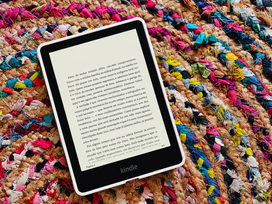 Kindle © Monica Ramalho